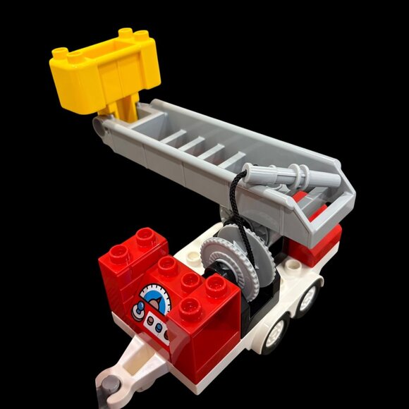 Lego Duplo Fire Truck Building Set With Ladder & Accessories - Picture 3 of 6